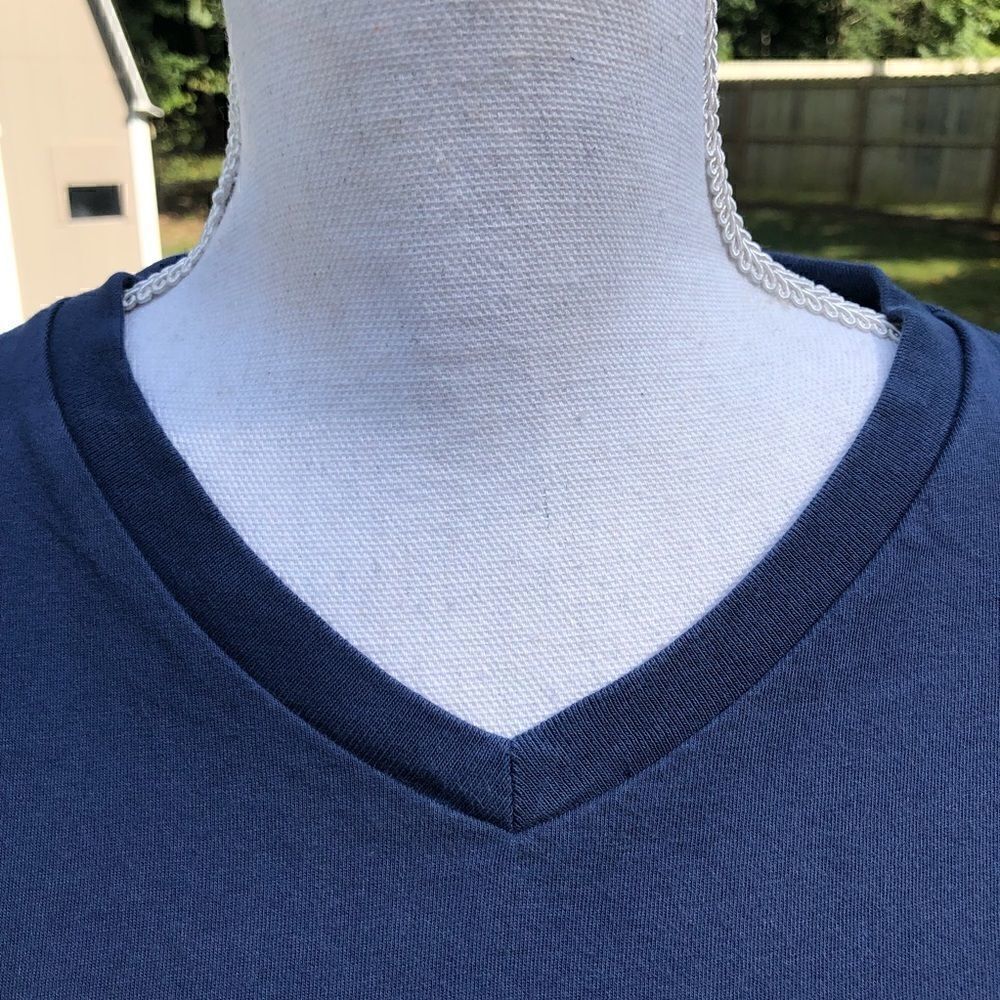 POLO RALPH LAUREN V-Neck Navy T-Shirt Size Large - Picture 3 of 6